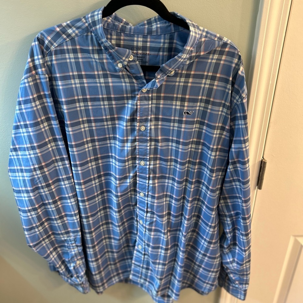 Vinyard vines XXL performance button up